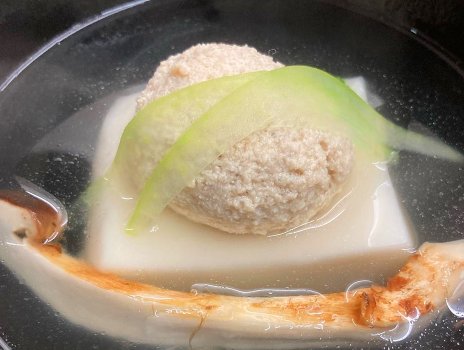 以一汁三菜为基础的茶怀石套餐