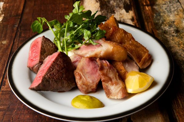 主厨精选肉类拼盘